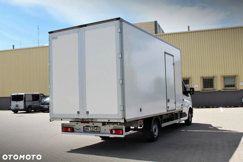 Renault Master kontener Gruau 10eup automat AT9 - 10