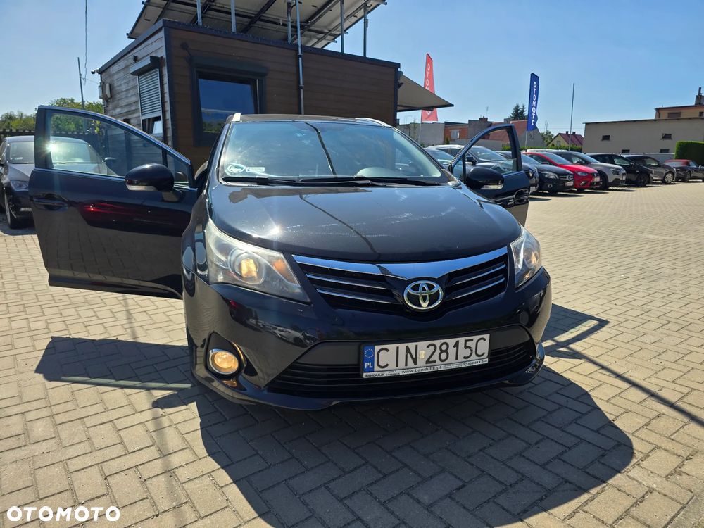 Toyota Avensis - 22