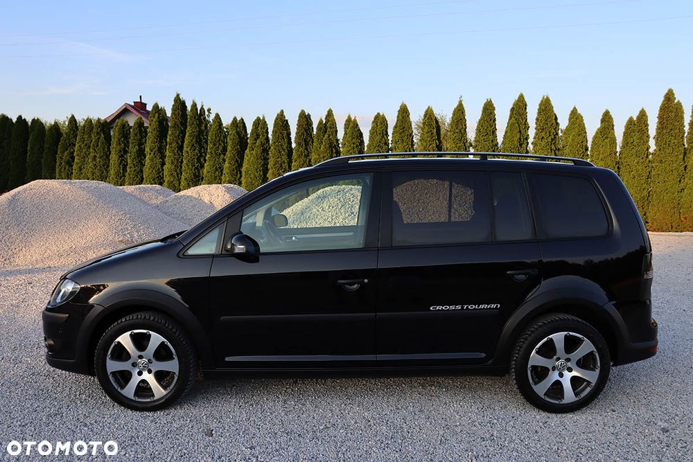 Volkswagen Touran 2.0 TDI DPF Cross - 5