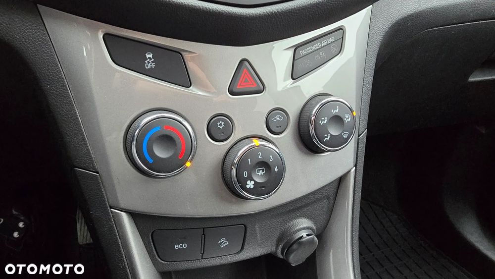 Chevrolet Trax 1.6 LT - 30