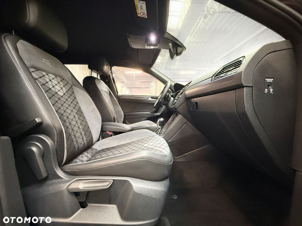 Volkswagen Tiguan 1.5 TSI EVO R-Line DSG - 22