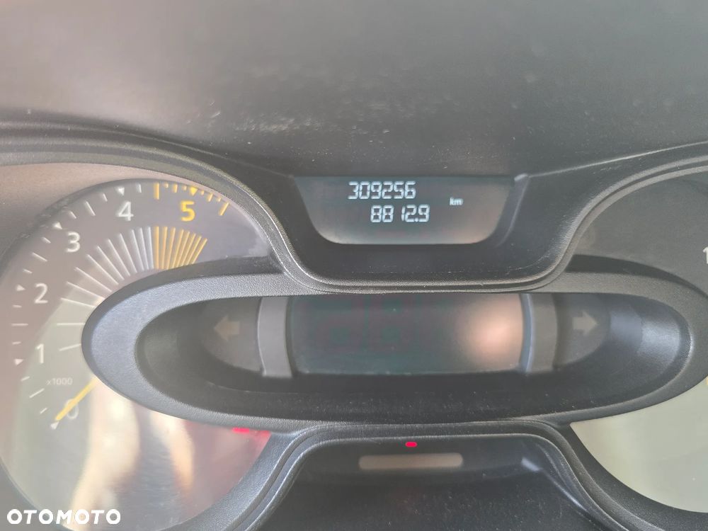Renault Trafic - 9