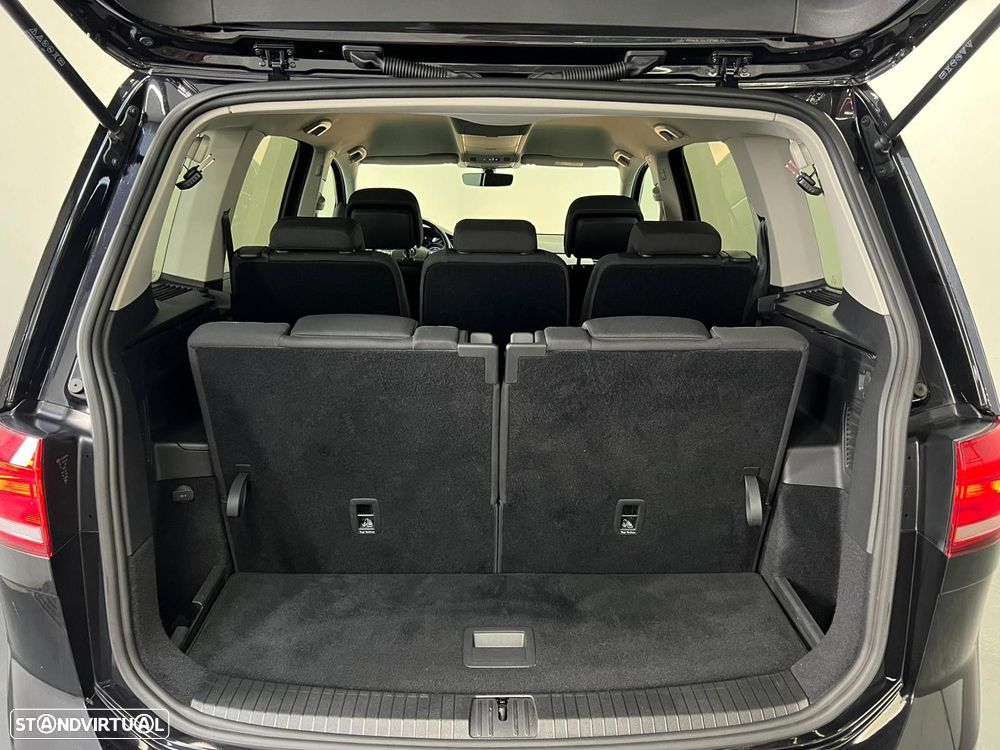 VW Touran 2.0 TDI Confortline - 22