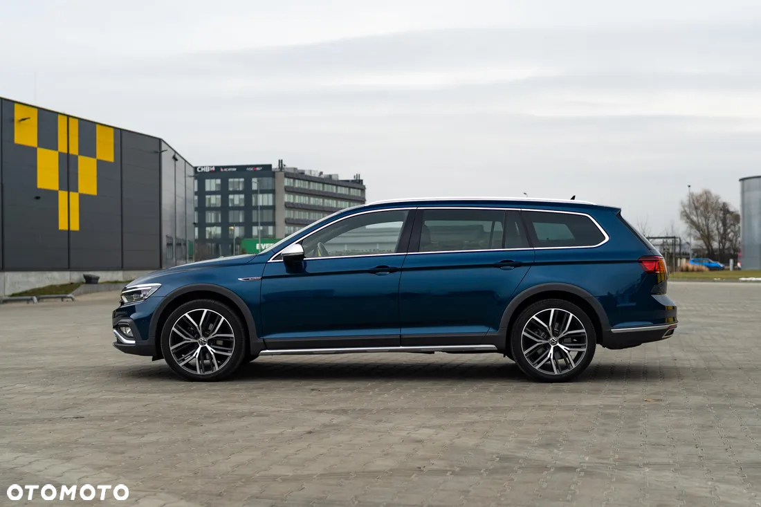 Volkswagen Passat Alltrack 2.0 TDI 4Mot DSG - 24