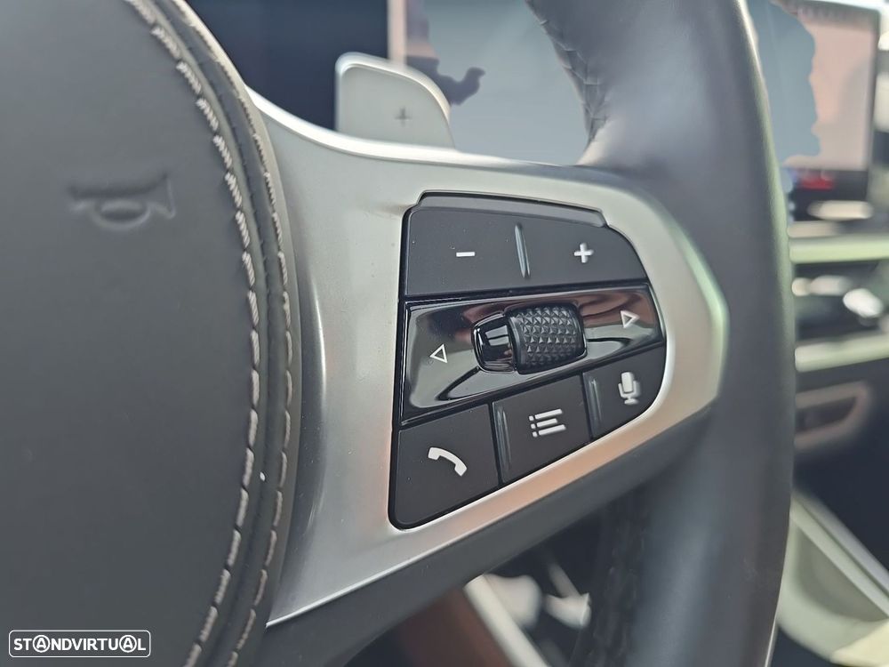 BMW X5 50 e xDrive Edição Desportiva M — fotografia 19