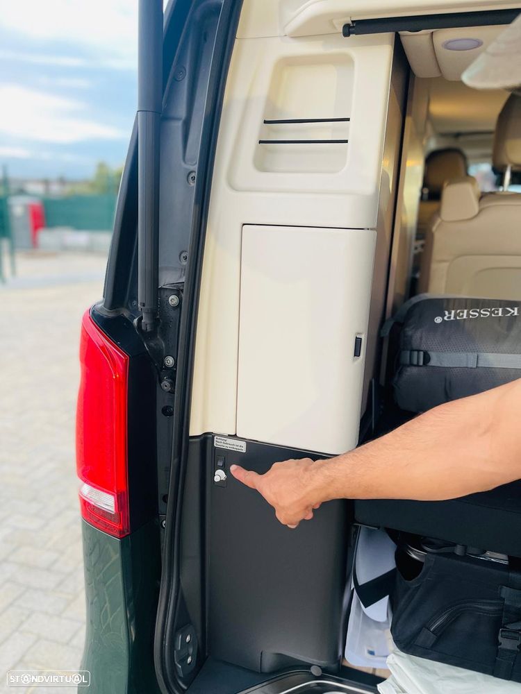 Mercedes-Benz 300 - 31