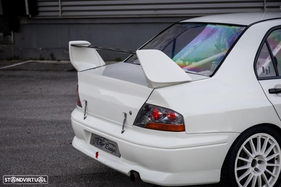 Mitsubishi Lancer Evolution VII RS - 18