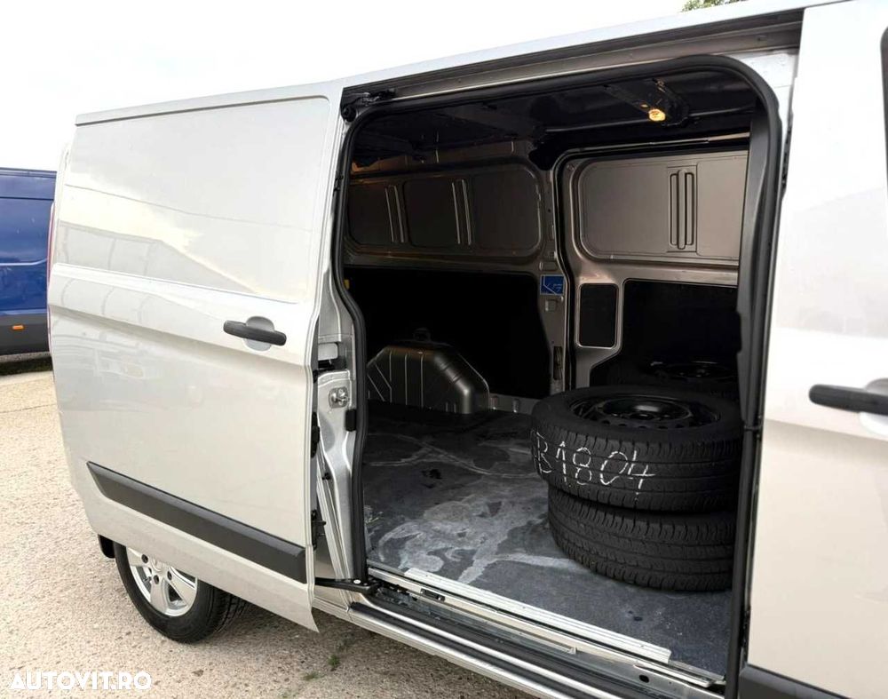 Ford TRANSIT CUSTOM - 16