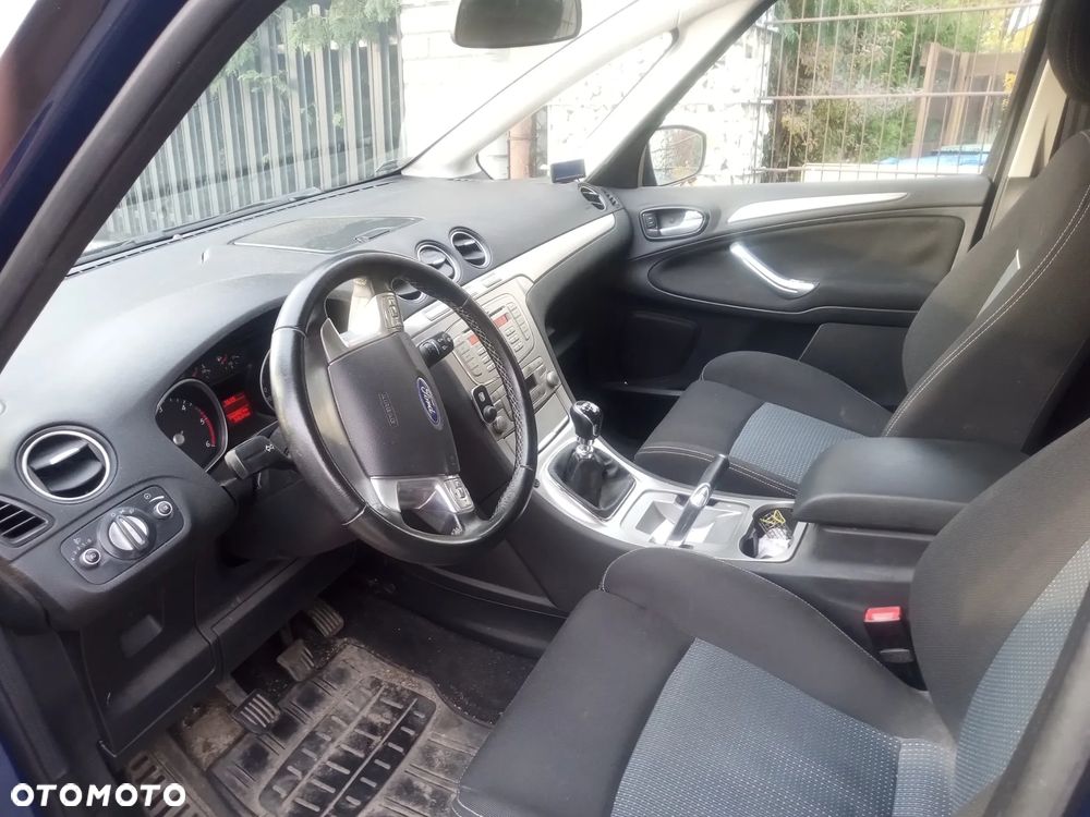 Ford S-Max - 4