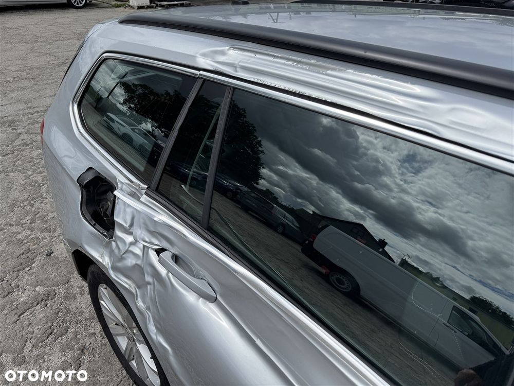 Volkswagen Passat - 15