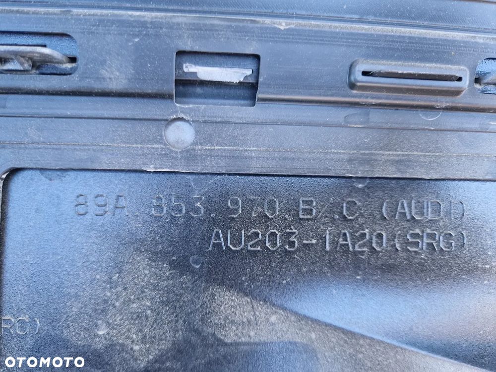 LISTWY DRZWI PRZEDNICH PRAWYCH + TYLNYCH PRAWYCH AUDI Q4 E-TRON 2021-- - 11