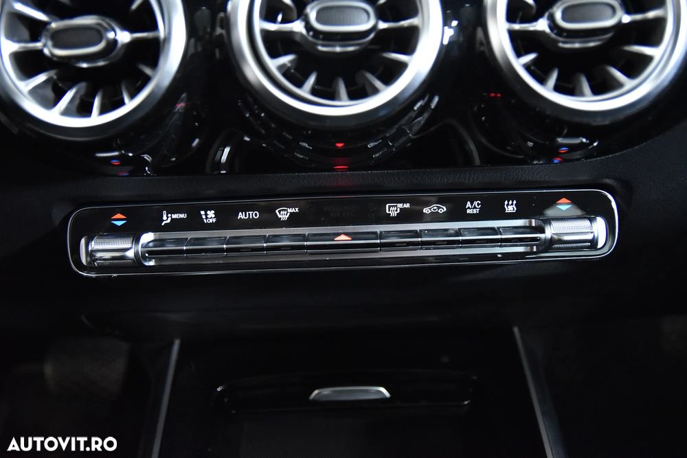 Mercedes-Benz GLA 250 e - 18