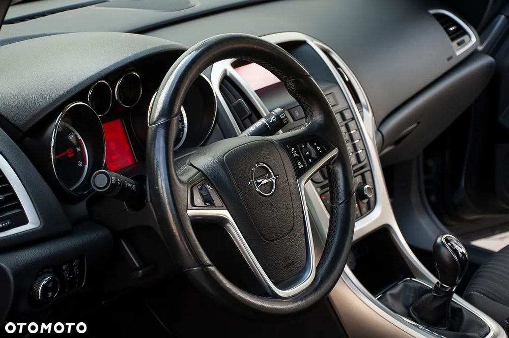 Opel Astra 1.4 Turbo Innovation - 34