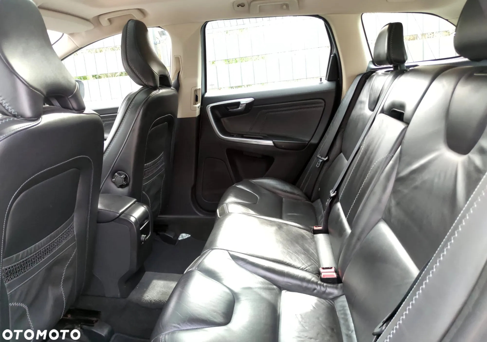 Volvo XC 60 D3 Ocean Race - 28