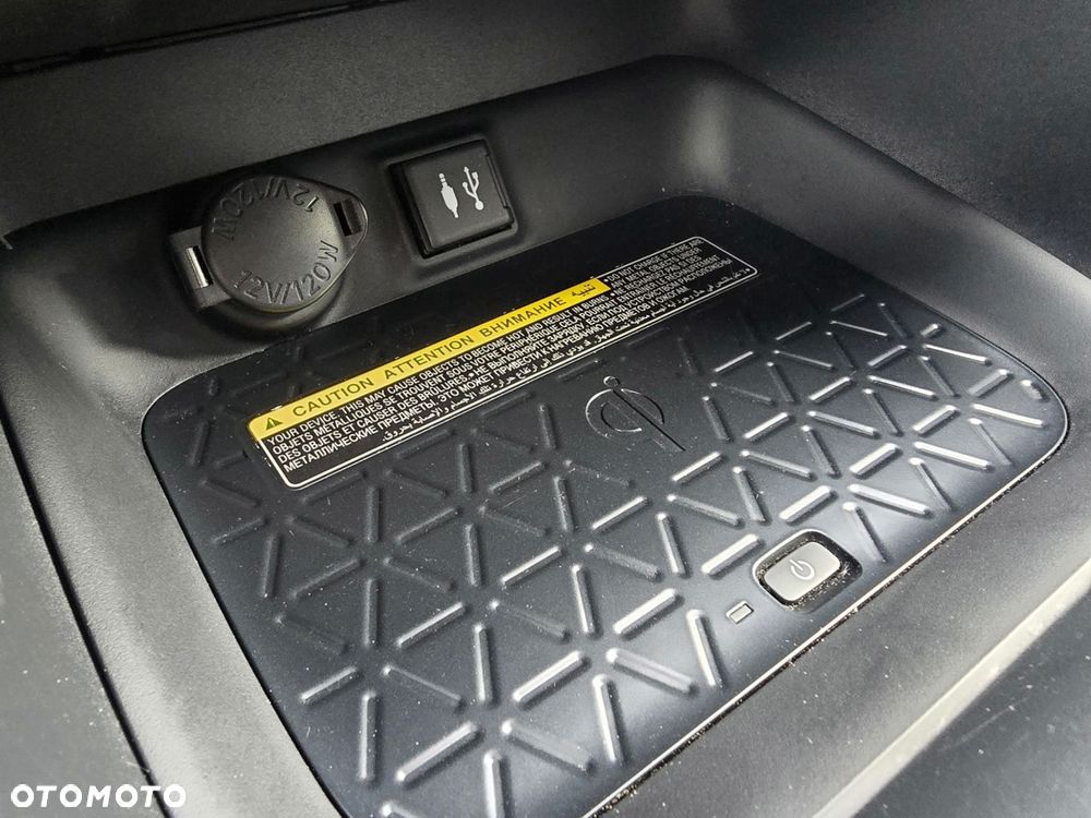Toyota RAV4 - 23