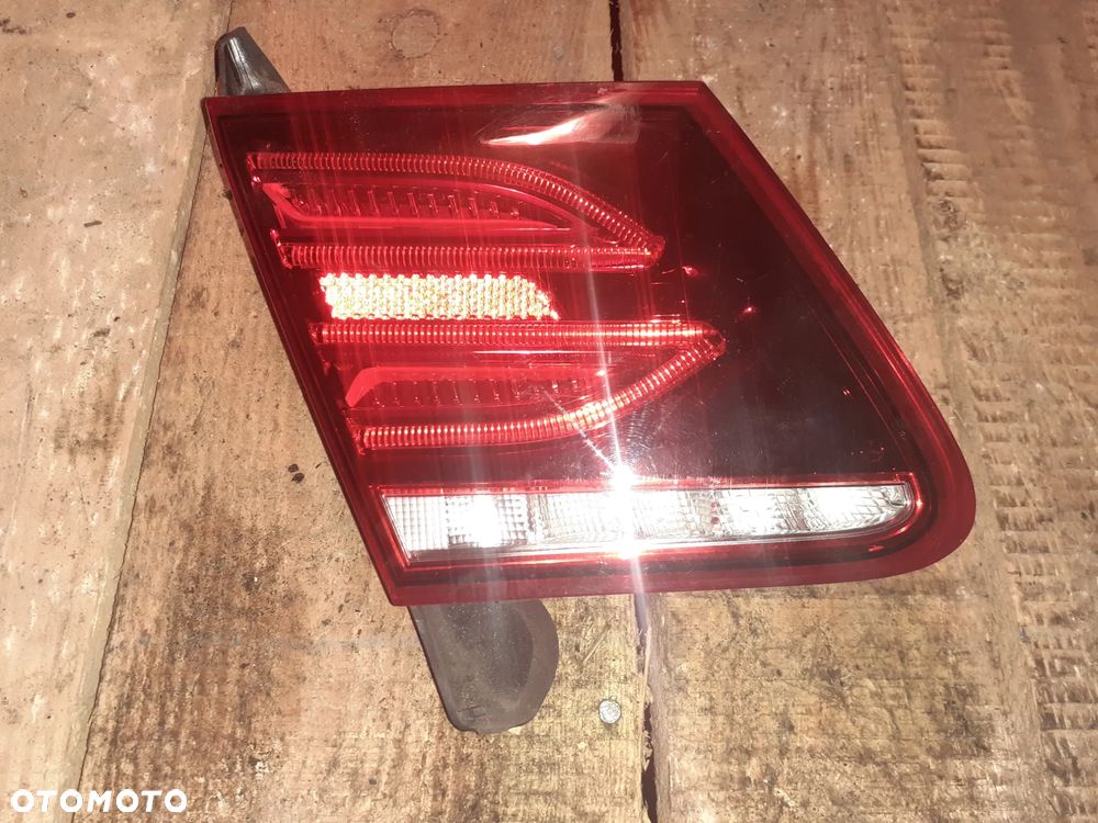 Mercedes E W207 Lift Lampa Tylna Lewa w Klape - 1