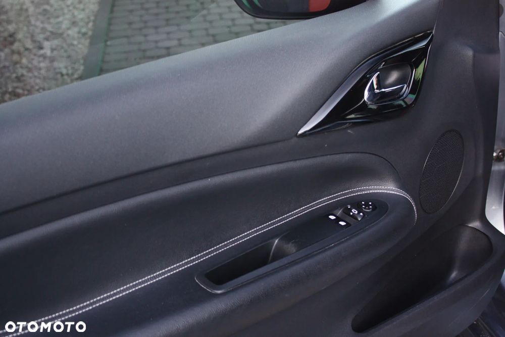 Citroën DS3 1.6 THP SportChic - 18