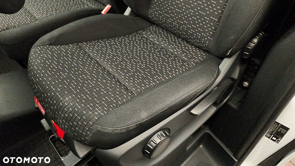 Mercedes-Benz Vito - 18