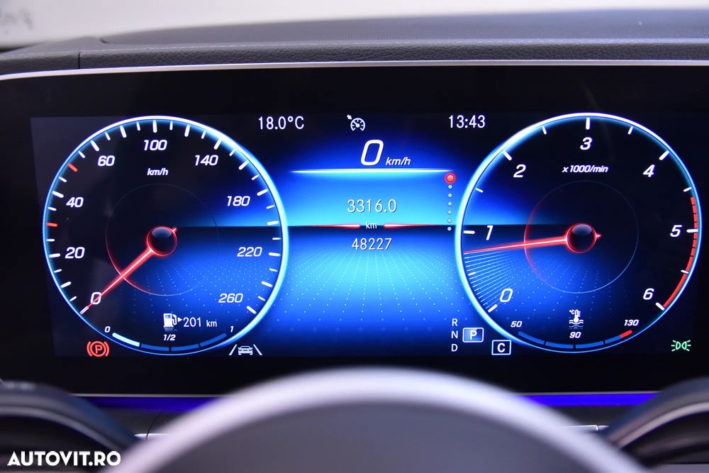 Mercedes-Benz GLE 300 d 4MATIC - 10