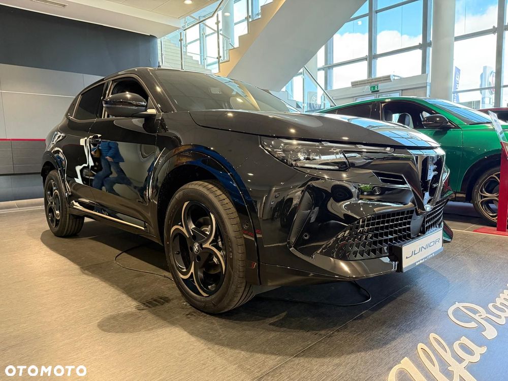 Alfa Romeo Junior 1.2 mHEV Ibrida Intensa eDCT - 2