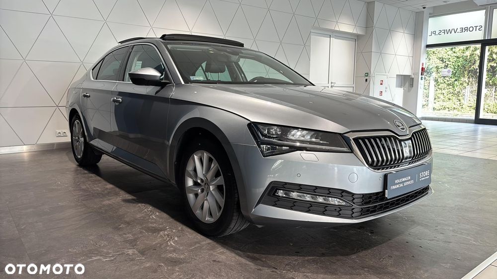 Skoda Superb 1.5 TSI Ambition DSG - 7