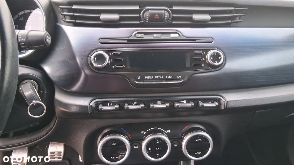 Alfa Romeo Giulietta 1.4 TB 16V Impression - 16