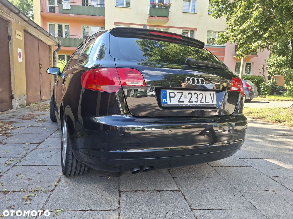 Audi A3 Sportback - 2
