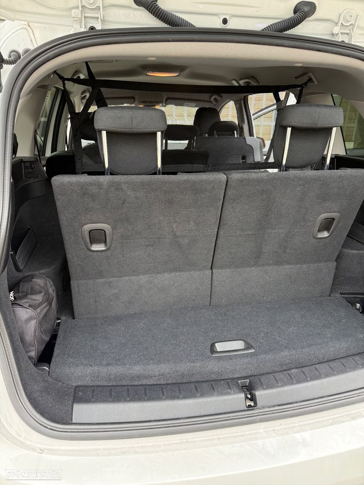 BMW 216 Gran Tourer i 7L Advantage - 34