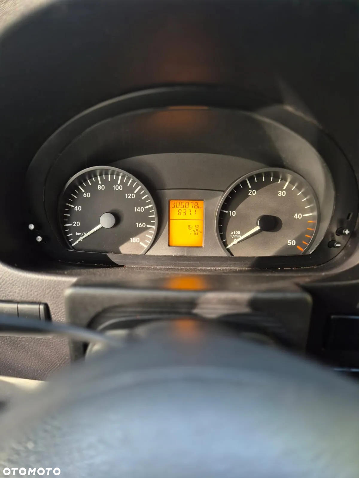 Mercedes-Benz sprinter - 6