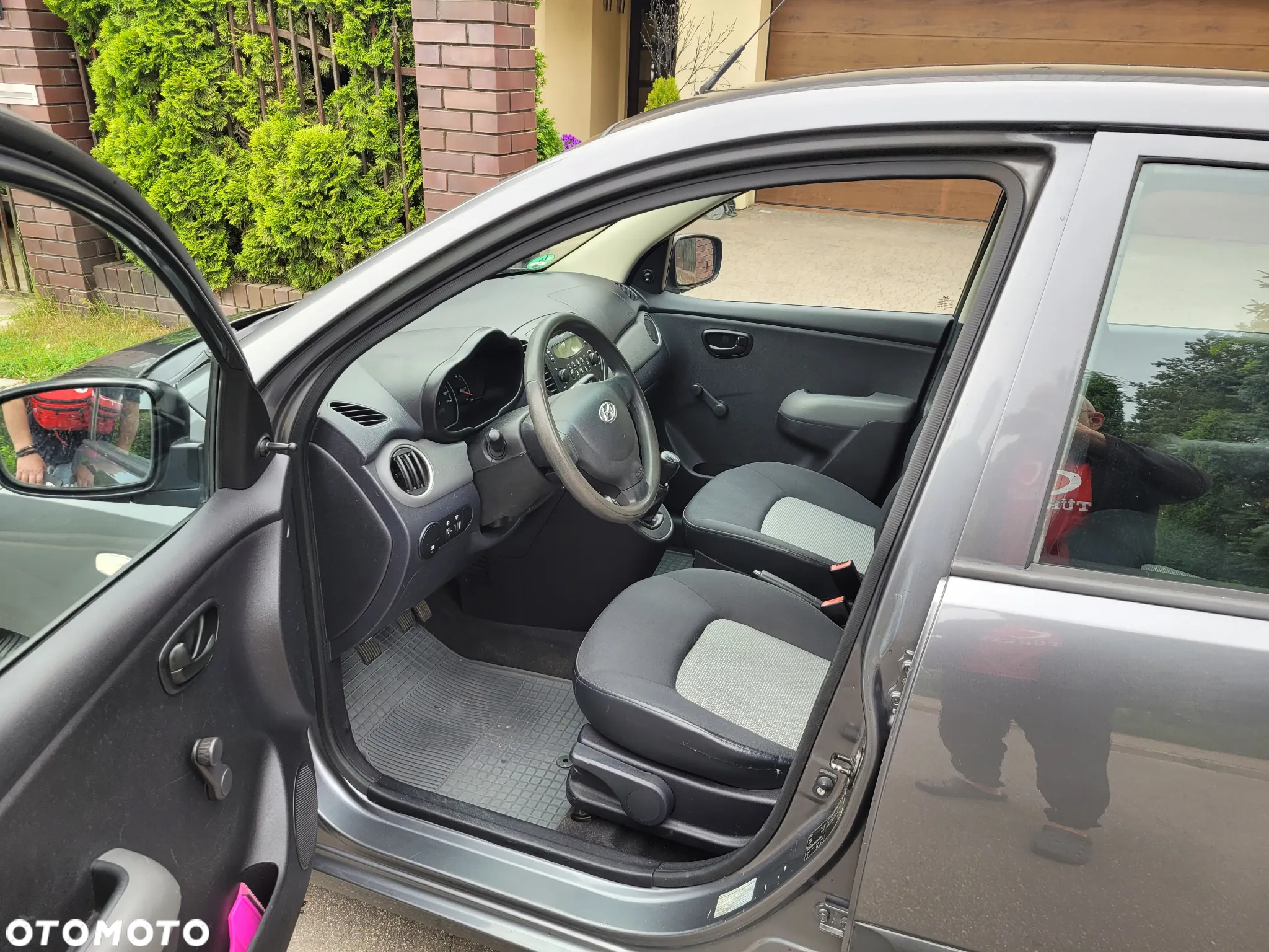 Hyundai i10 - 10