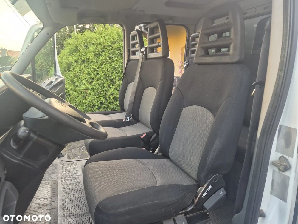 Iveco 35C17 - 9