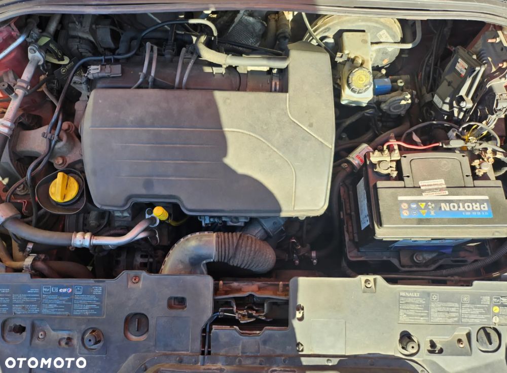 Renault Clio 1.2 16V Alize - 9
