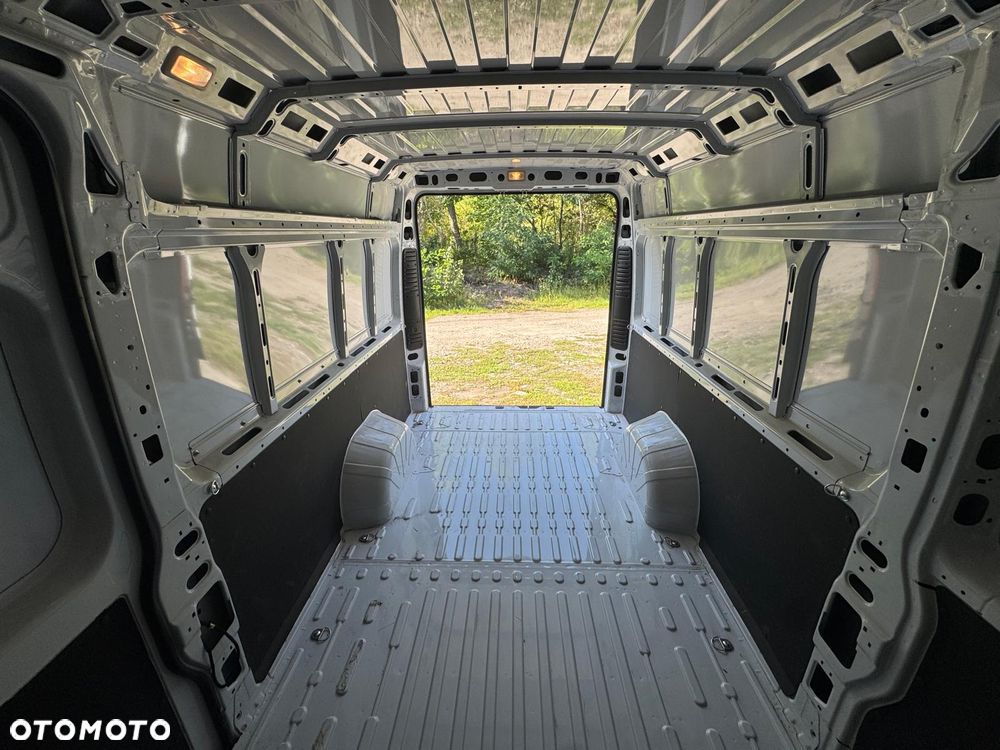 Peugeot Boxer Furgon L4H2 2.2 H3-POWER 140KM MT6 Euro 6E - 13