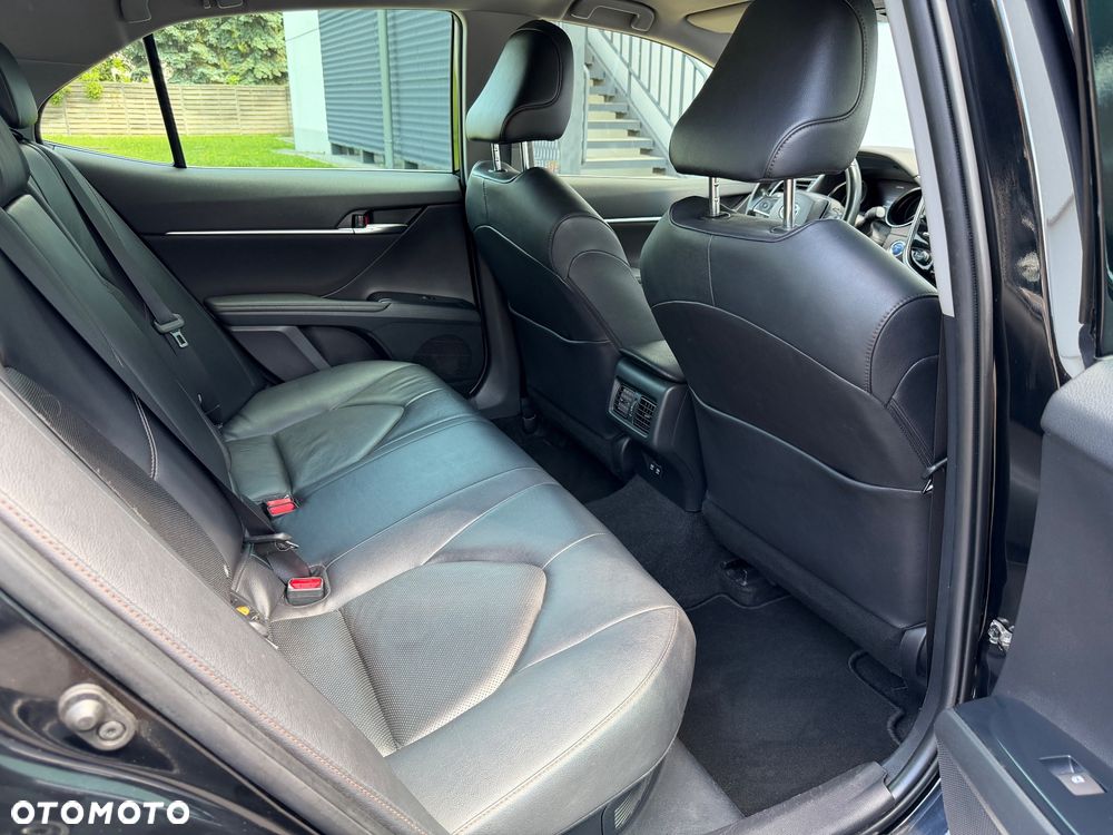 Toyota Camry 2.5 Hybrid Prestige CVT - 20
