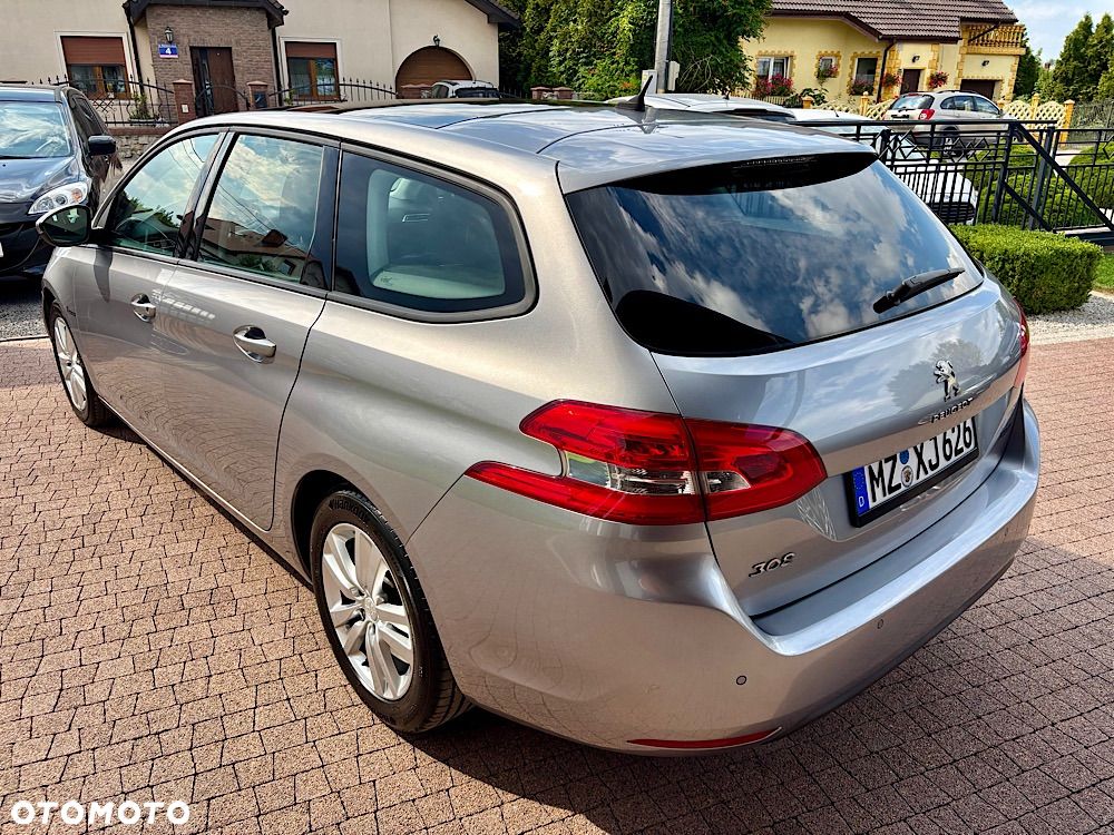 Peugeot 308 1.6 e-HDi Allure S&S - 3