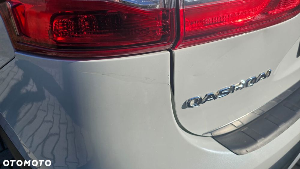 Nissan Qashqai 1.2 DIG-T N-Connecta EU6 - 24