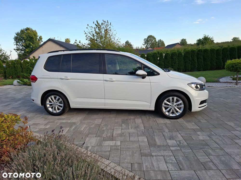 Volkswagen Touran 1.6 TDI SCR BlueMotion Technology Comfortline - 15