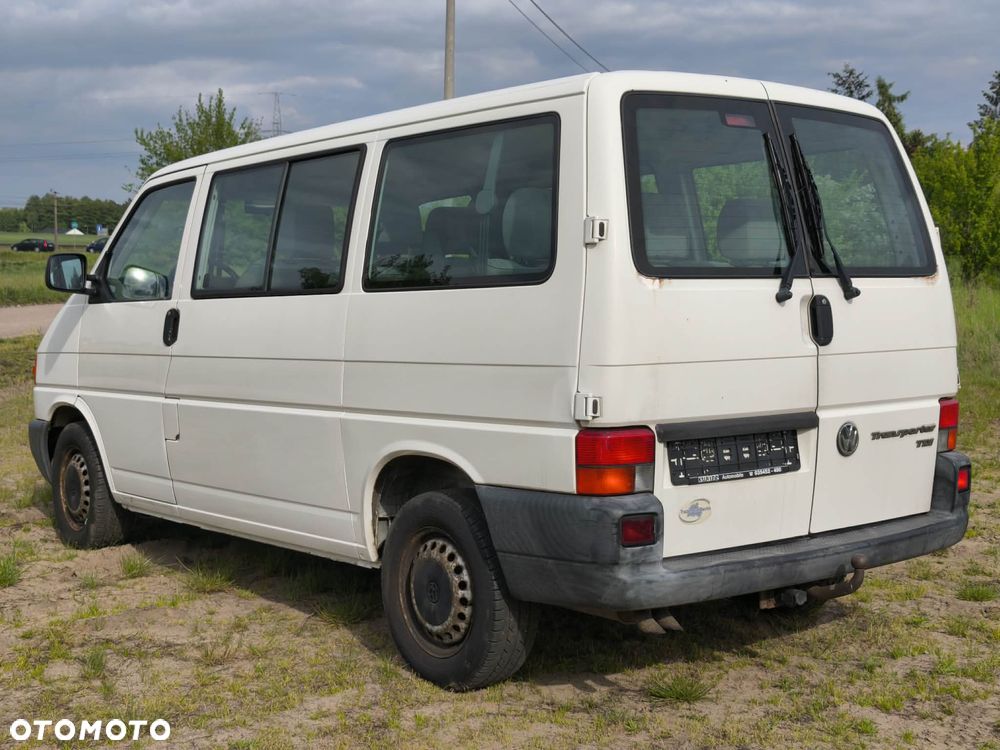 Volkswagen Transporter - 7