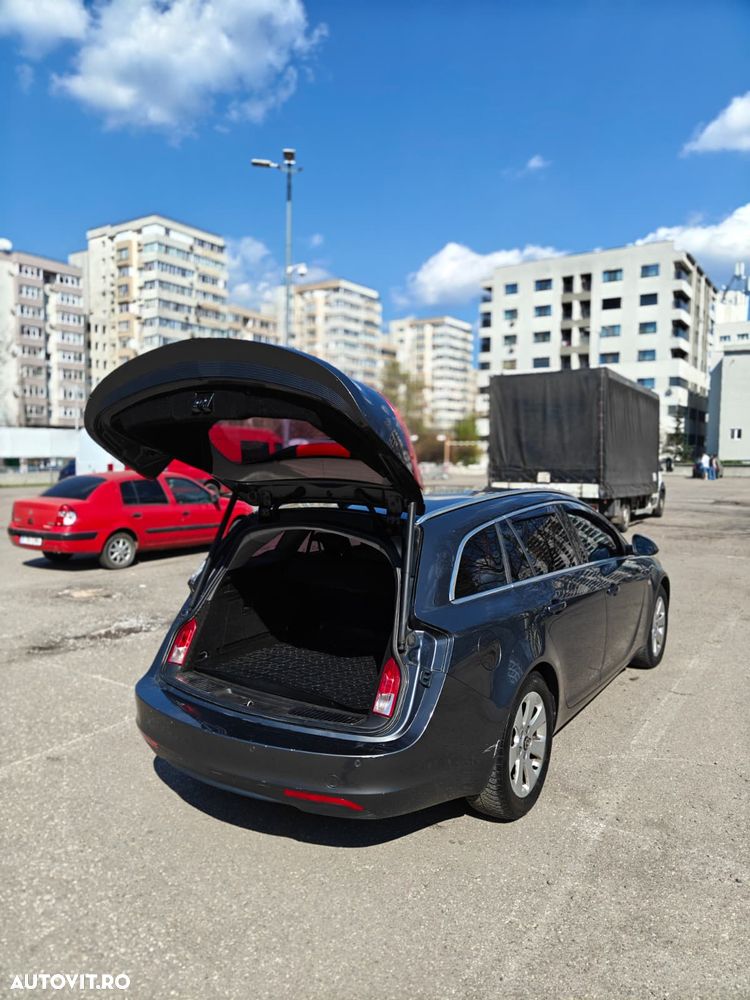 Opel Insignia 2.0 CDTI - 9