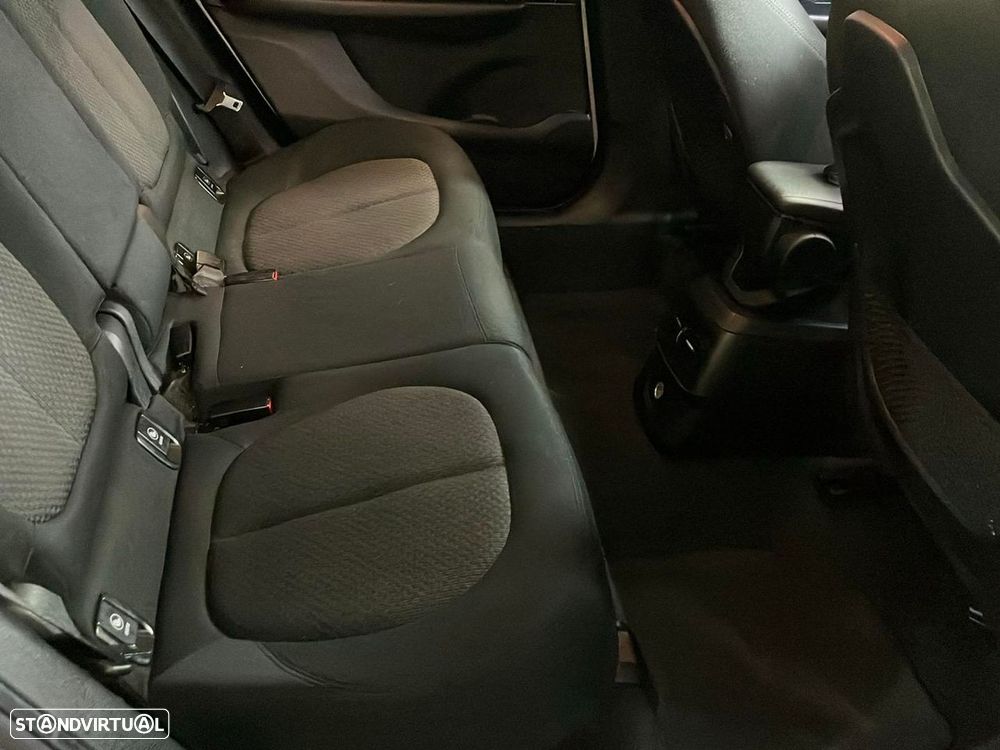 BMW 216 Active Tourer - 17