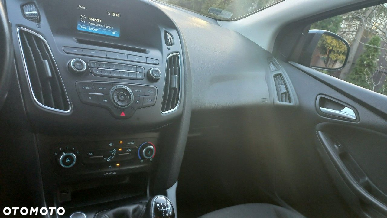 Ford Focus - 12