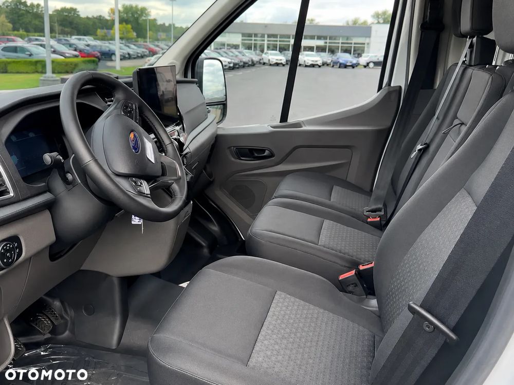 Ford Transit - 5