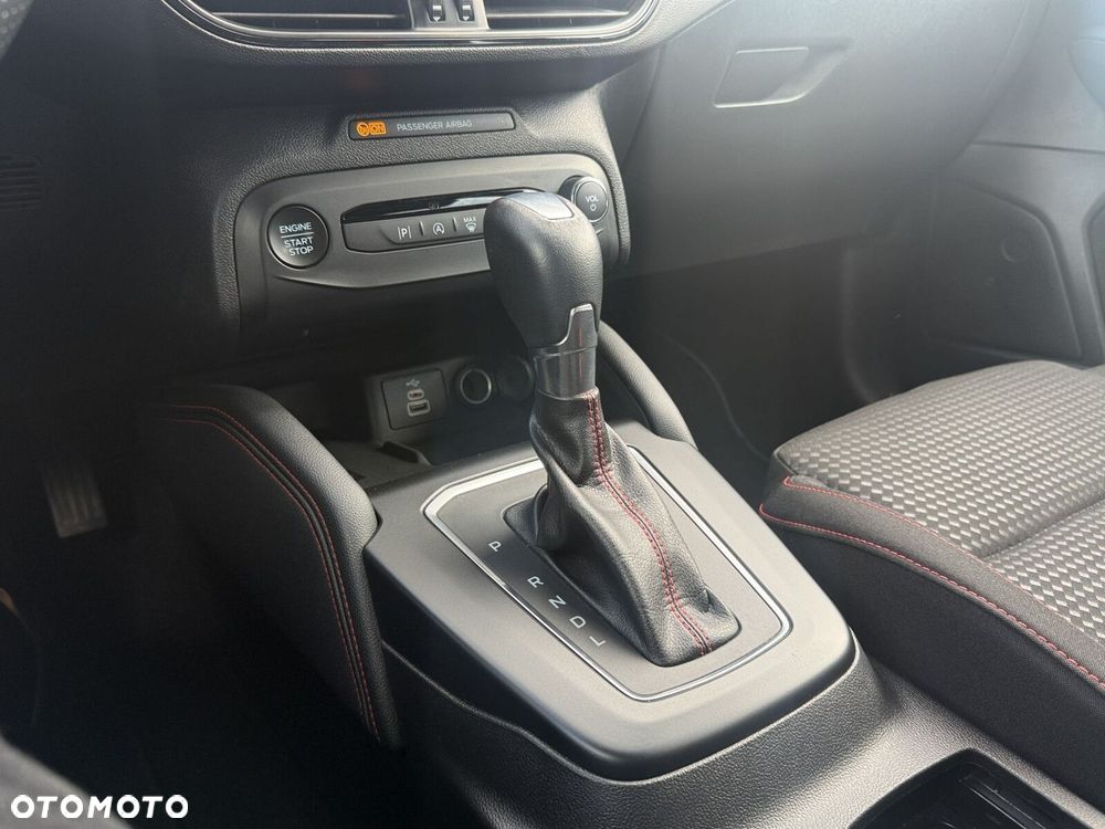 Ford Focus 1.0 EcoBoost mHEV ST-Line Style - 21