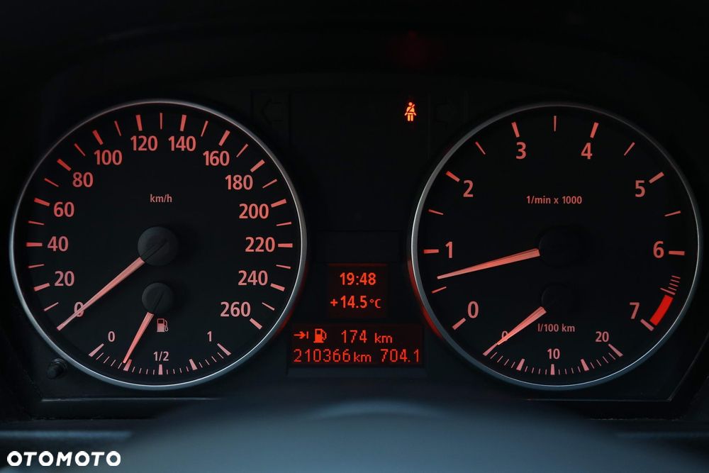 BMW Seria 3 - 14
