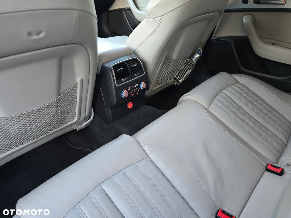 Audi A6 Avant 3.0 TDI Quattro S tronic - 16