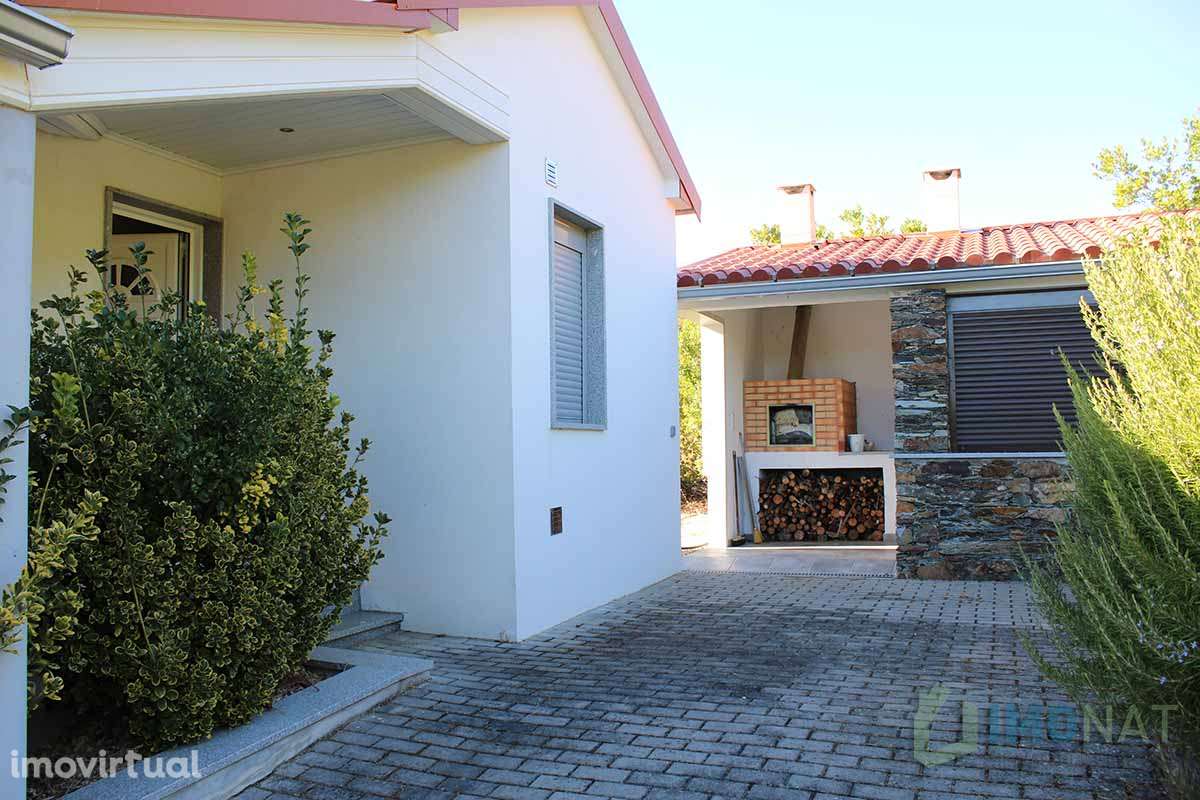 Moradia T1 - Grande imagem: 2/39