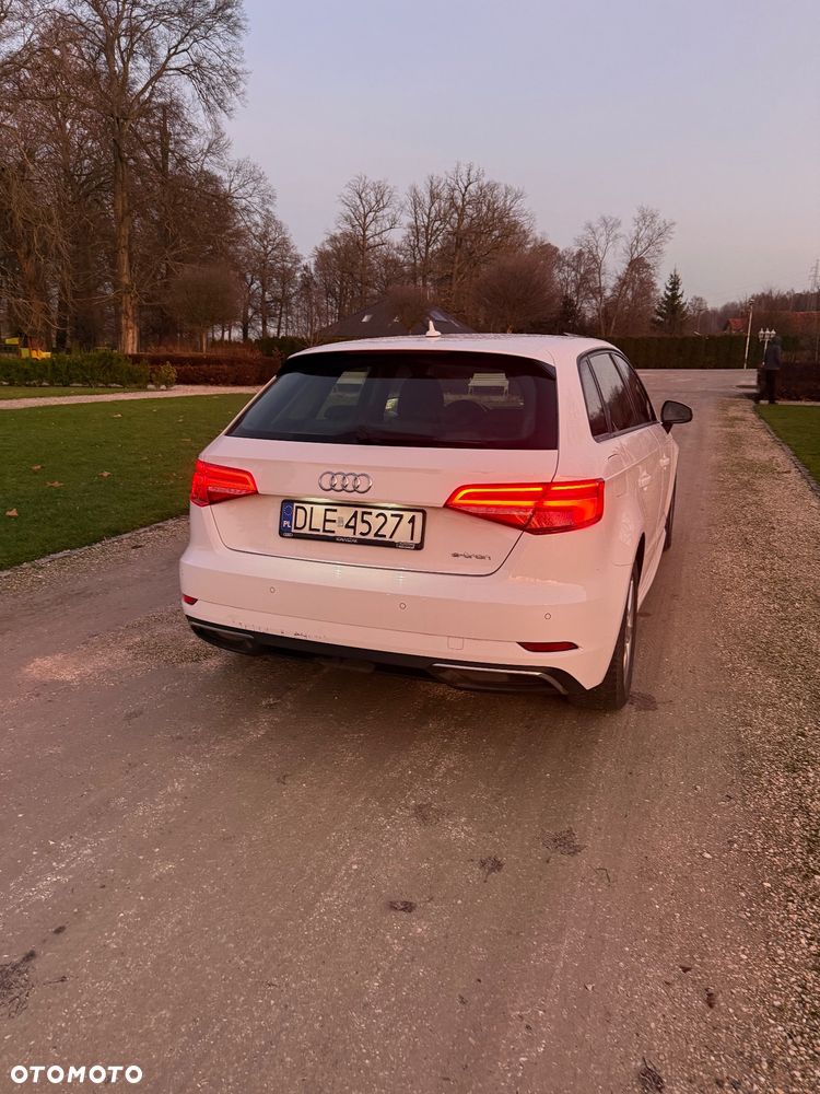 Audi A3 Sportback 1.4 TFSI e-tron - 8