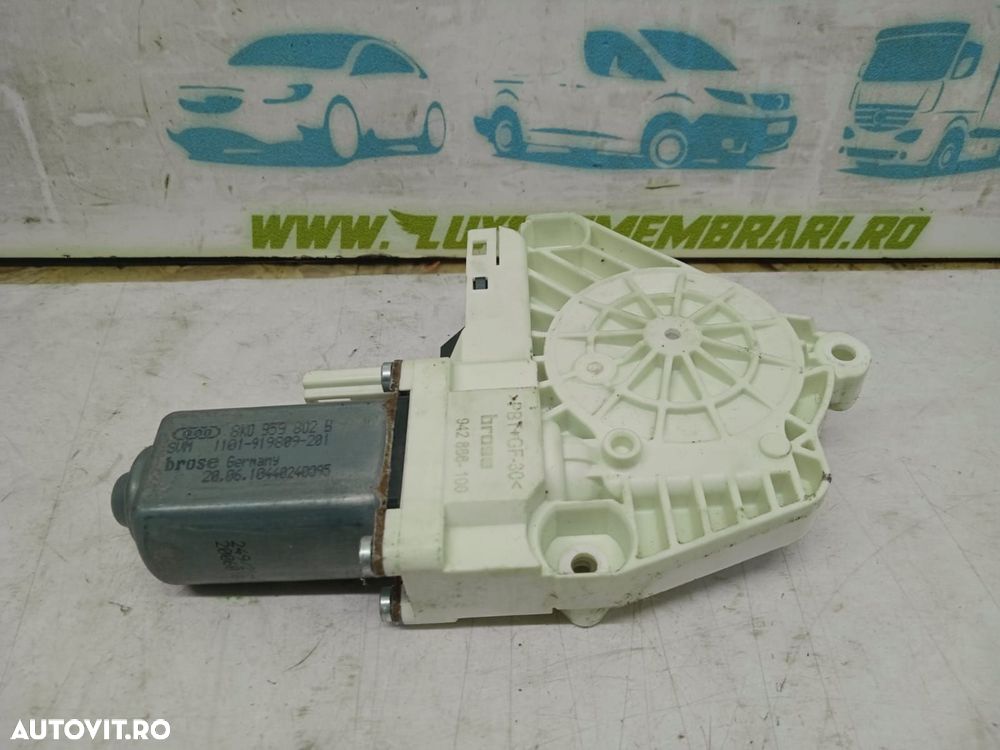Motoras macara geam dreapta fata 8k0959802b Audi A8 D4/4H [2010 - 201 - 2