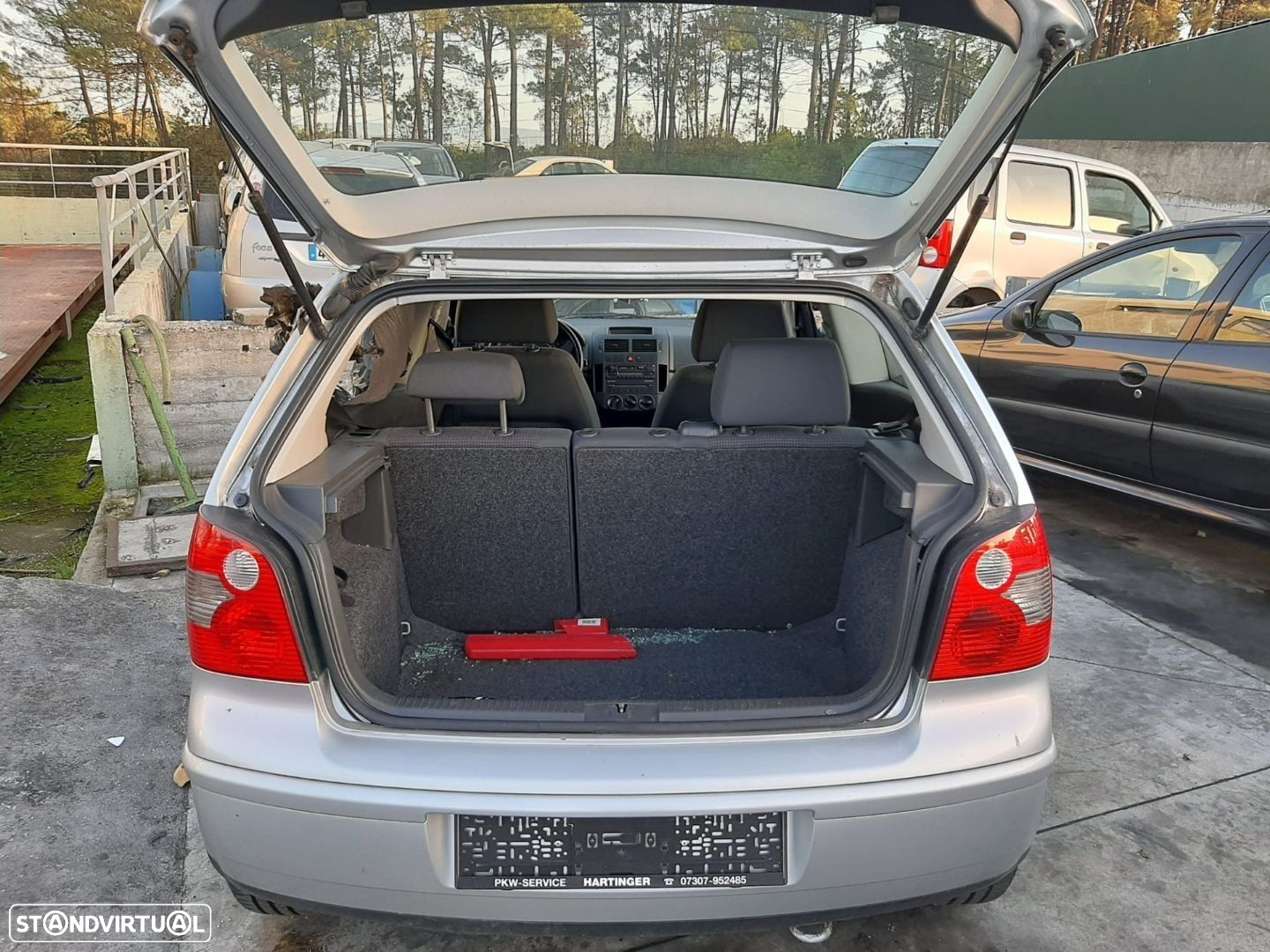 Vw Polo 1.2i de 2004 disponível para peças FRENTE VENDIDA - 4