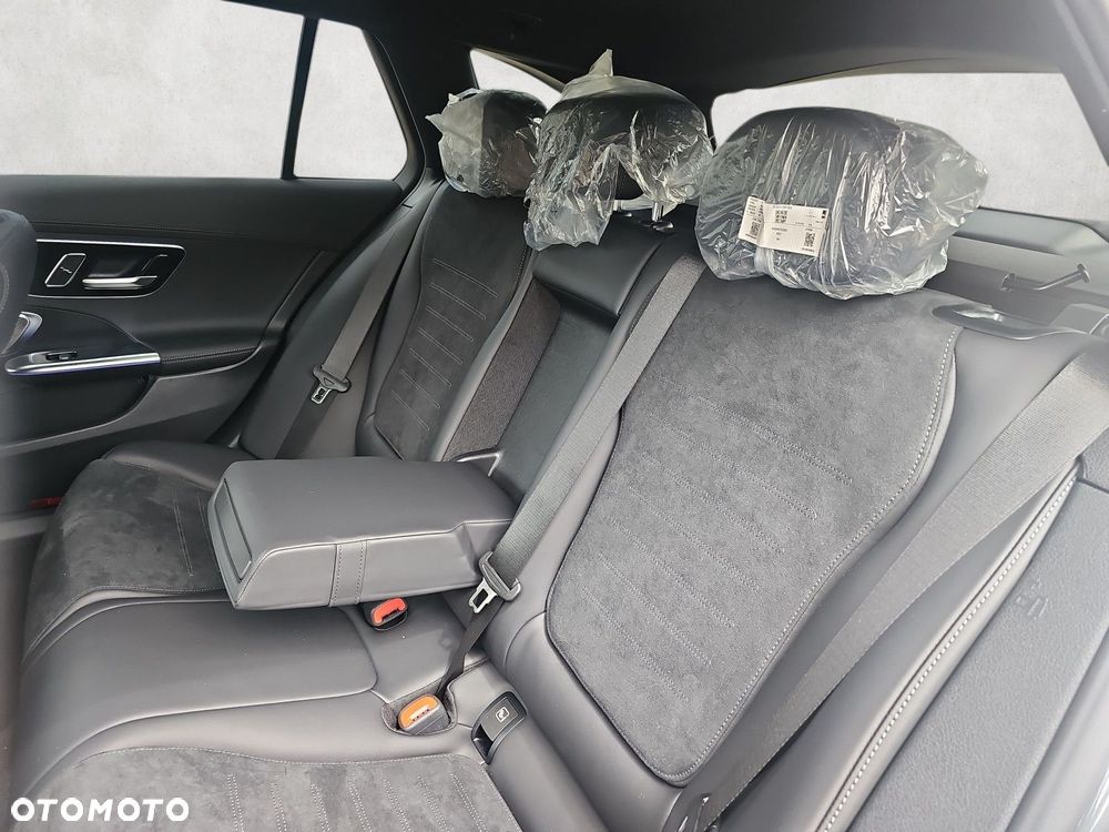 Mercedes-Benz Klasa C - 12